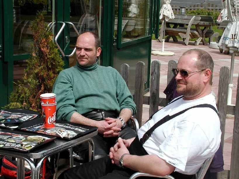 Foto2.jpg (64121 Byte)